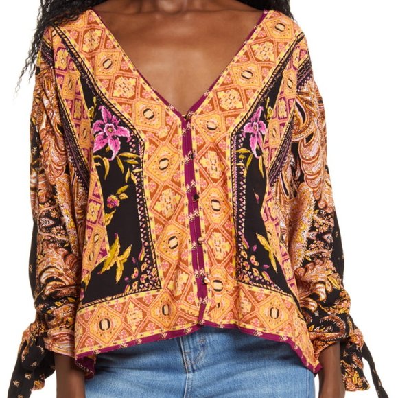 Free People Tops - NWT Free People Catch me if you can floral boho v neck blouse size M